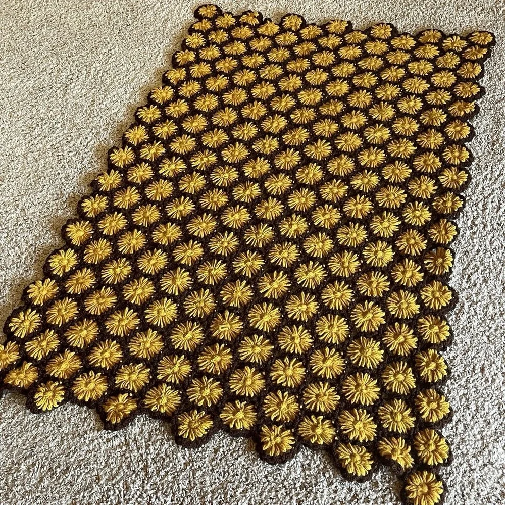 Vintage 70s Crochet Throw 56